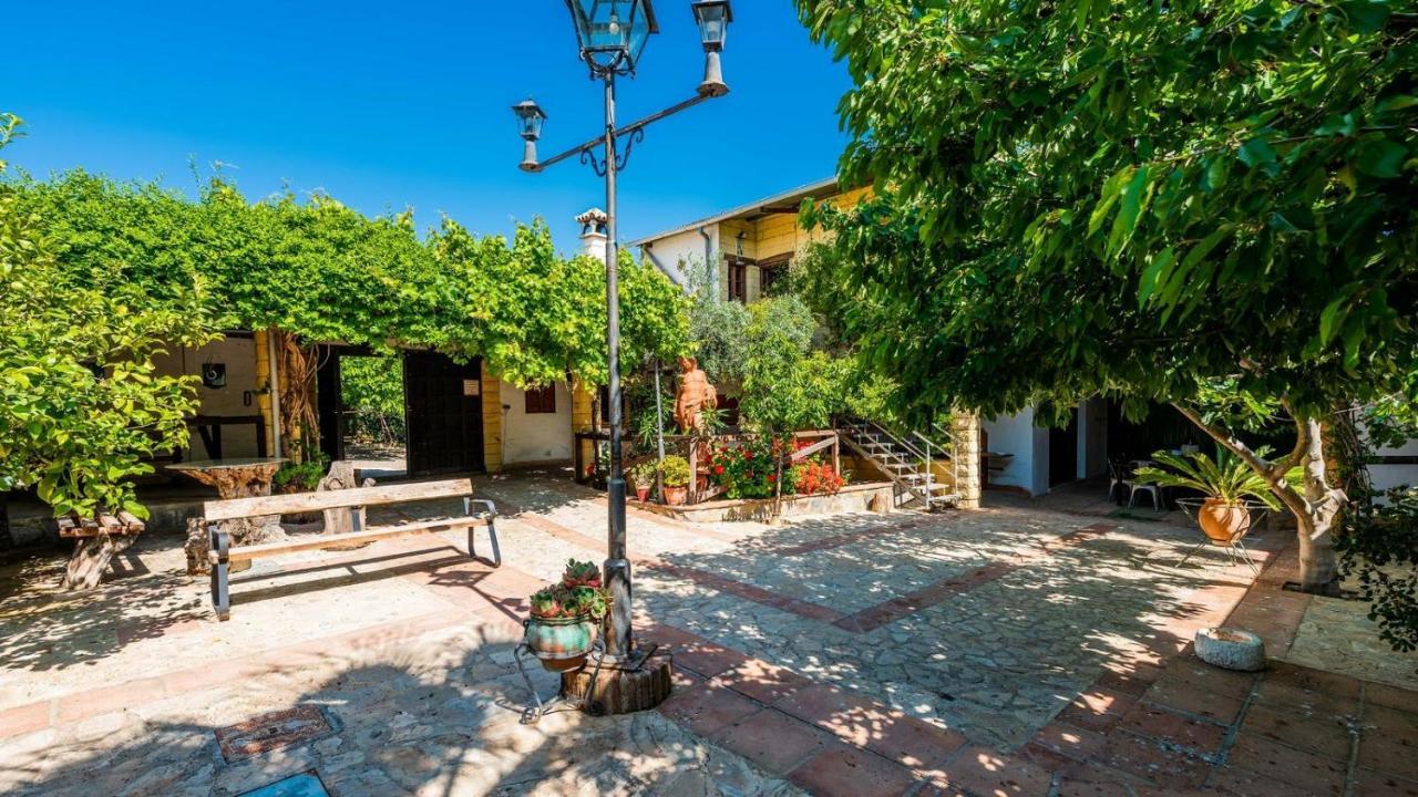Cortijo El Vinculo Campillos By Ruralidays Malaga Exterior photo